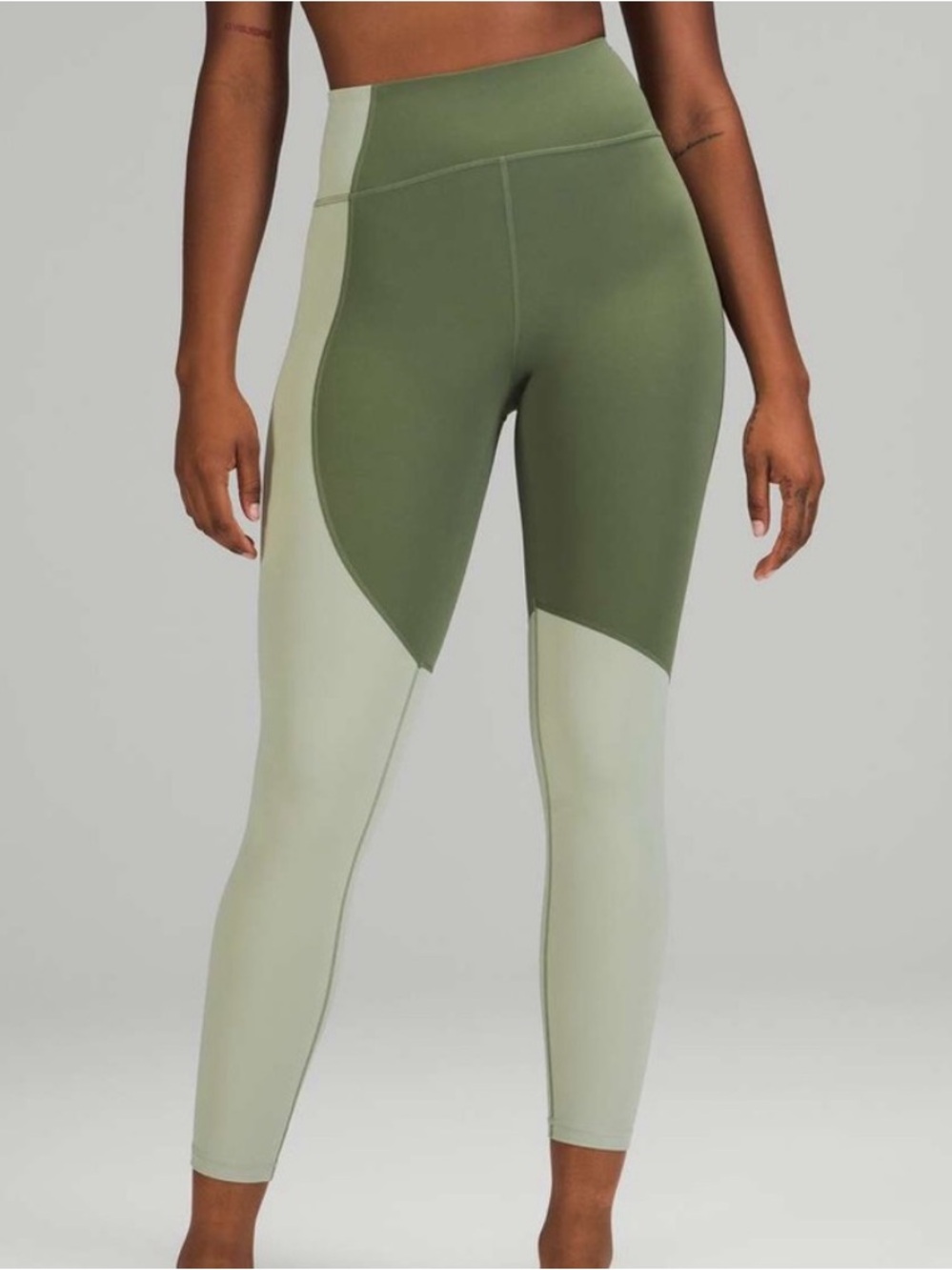 Lululemon Nulu Colour Block High-Rise Crop 23" in Green Twill / Green Fern - 4